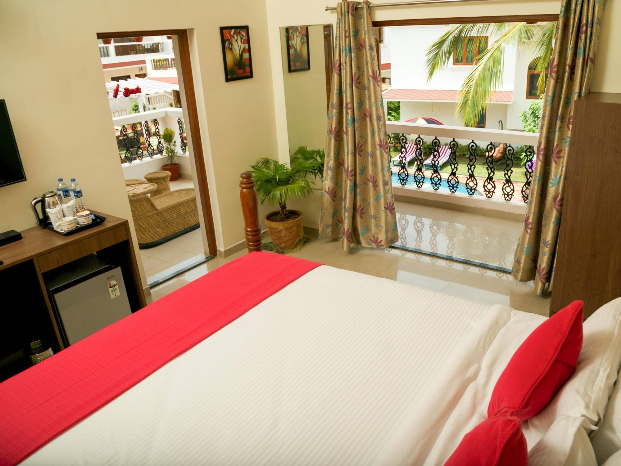 Aromiaa Villas Arpora Exterior photo